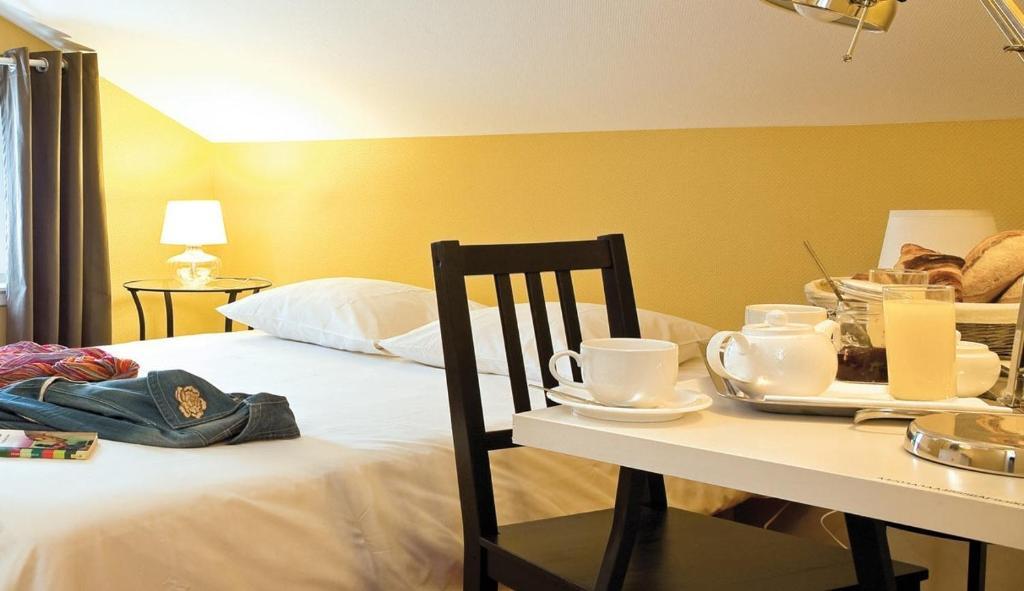 L'Etoile D'Or Chaumont (Haute-Marne) Quarto foto